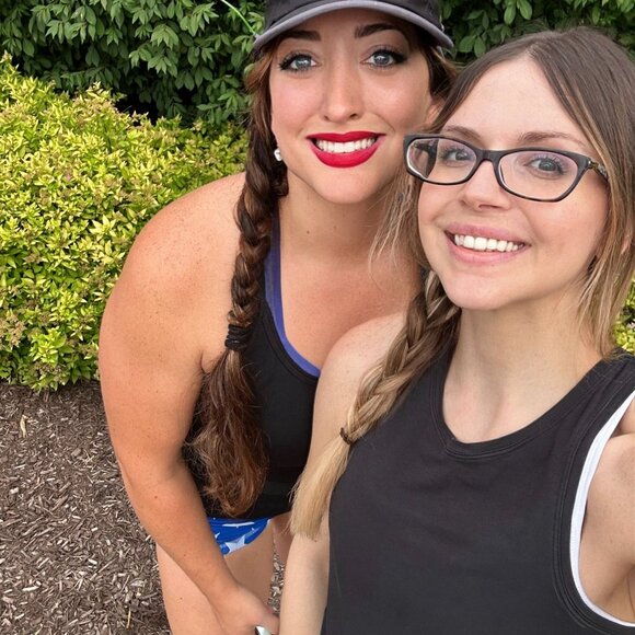 Meet your Posher, Sara - Picture 5 of 14